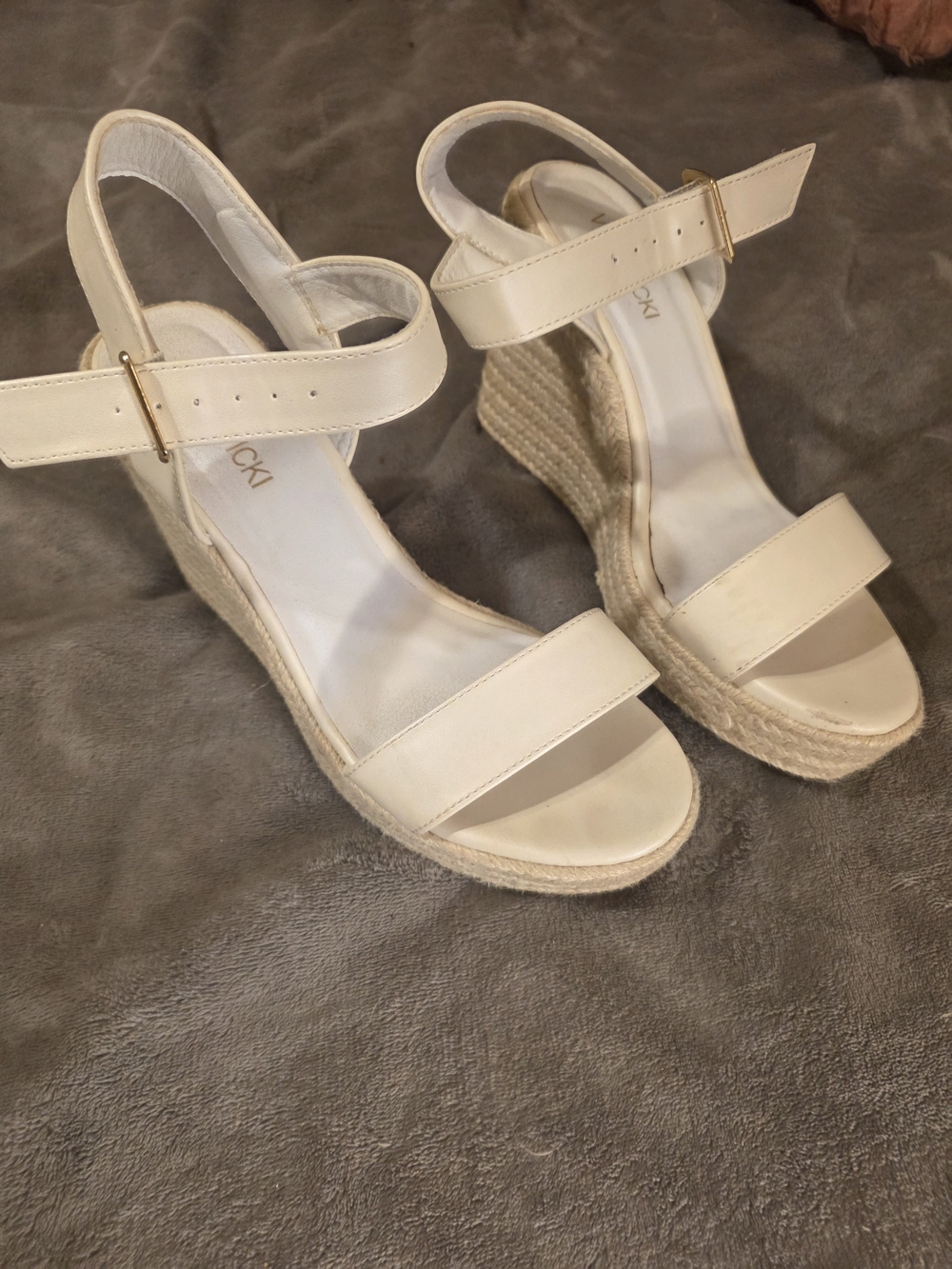 Vicki Vicki White Cream Espadrille Wedge Sandals with Ankle Strap Size 8